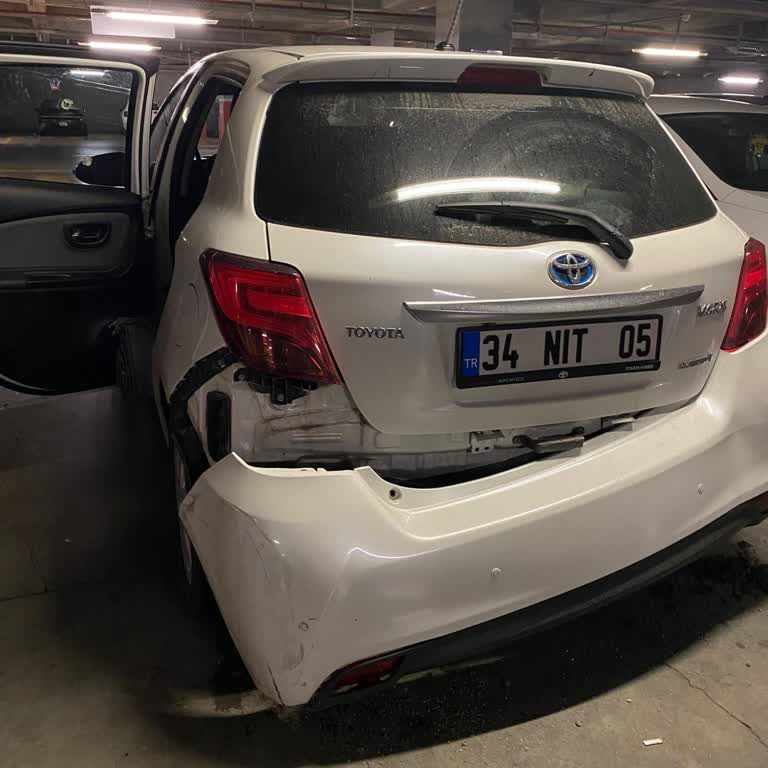 Vialand AVM Otoparkında Güvenlik Açığı Ve Hasar Mağduriyeti