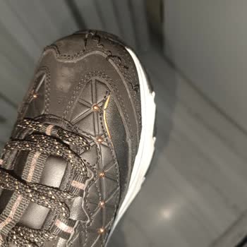 Skechers Ayakkabının Dikişleri Kısa Sürede Açıldı Firma İlgisiz