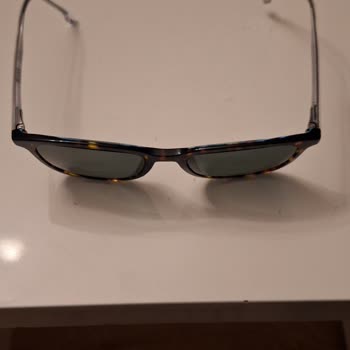 Gözlüğümün Sapı Bozuldu İlgisizlik Mağdur Etti