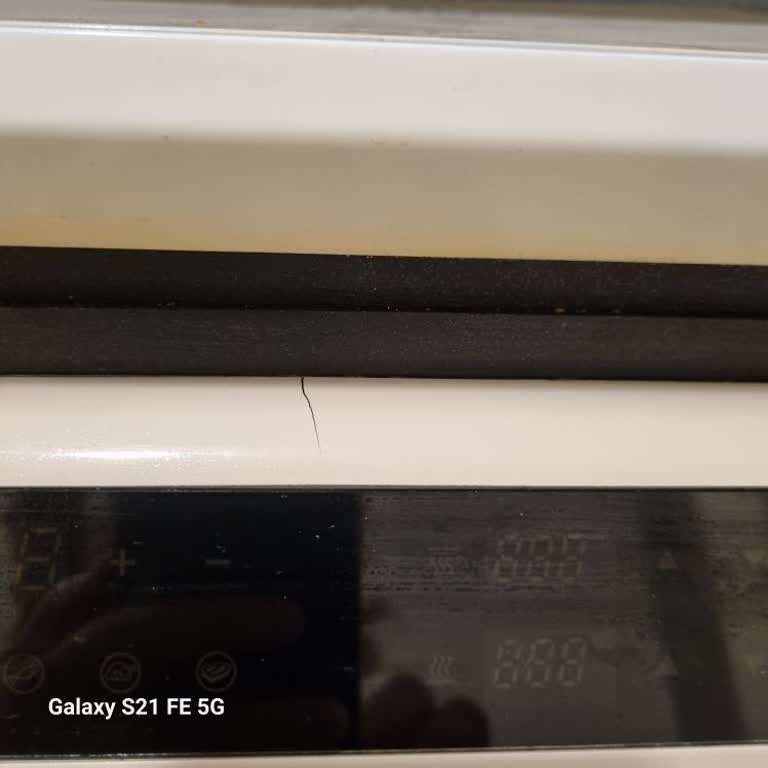 Berghoff Tost Makinem Çatladı Servis Ücreti İstediler