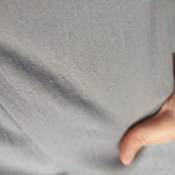 Aldığım Takım Elbise İkinci Giyişte Tüylenme Yaptı, Firma Yardımcı Olmadı