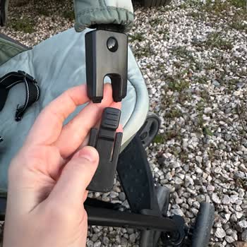 Bebek Arabasının Kırılan Bariyer Klipsi İçin Garanti Kapsamında Ücret Talebi