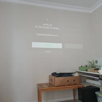 Anker Nebula Projeksiyon Netflix Desteklemiyor!