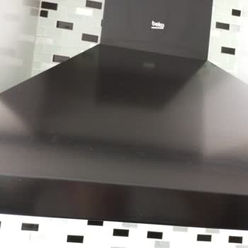 Temizleyici Ürün Davlumbazda Leke Bıraktı, Mağaza İlgisiz Kaldı