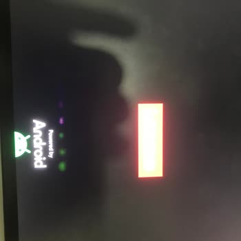 Lenovo Tablet Ekranında Kendiliğinden Oluşan Renk Sorununa Servisten Çözüm Alamadım