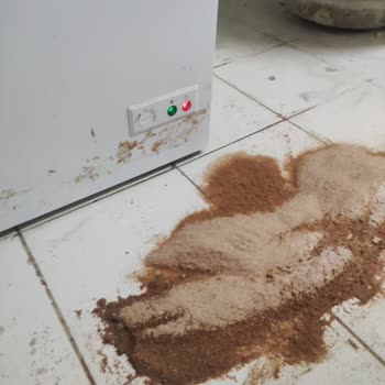 Tecna Derin Dondurucu Su Akıtıyor, Servisten Destek Alamıyorum