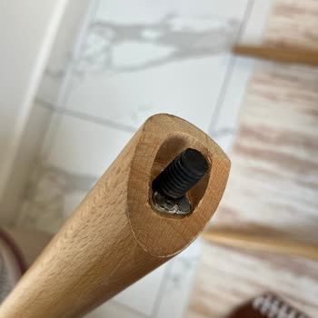 Evname Hamidiye Şubesi'nden Aldığım Yemek Masası Sandalyesinin Kırılması