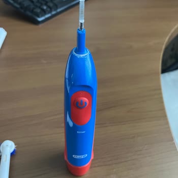 Bir Haftada Paslanan Pilli Diş Fırçası Ve Cevapsız Müşteri Hizmetleri