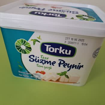 Taze Görünen Torku Süzme Peynir Bozuk Çıktı, Sağlığımız Tehlikeye Girdi