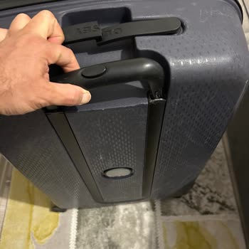 Valizim Kırıldı, Mağduriyetim Çözülmeden Süreç Uzatıldı
