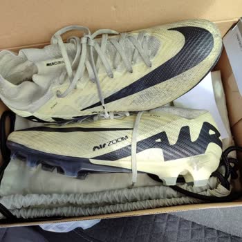 Nike Kramponun Kısa Sürede Kırılması Ve Yanlış Ürün Gönderimi