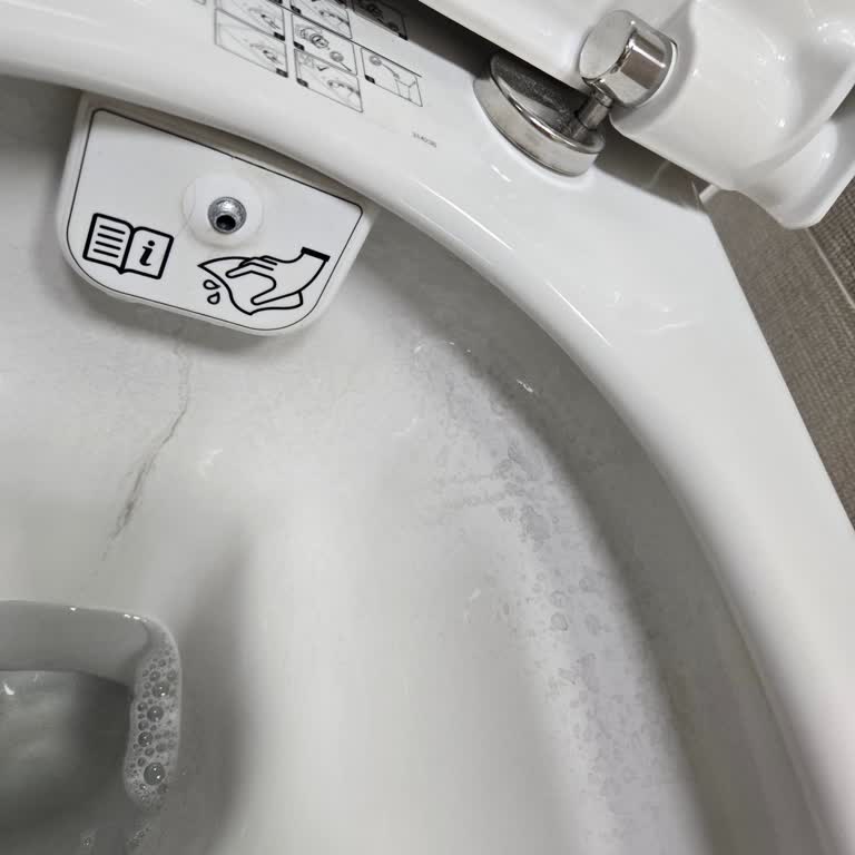 Vitra Hijyen Serisi Klozette Beklenmedik Leke Sorunu