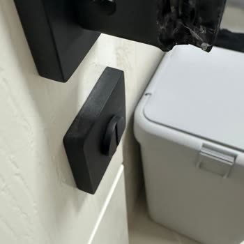 Çebi Kapı Kolları Kısa Sürede Kırıldı, Mağduriyetim Giderilsin