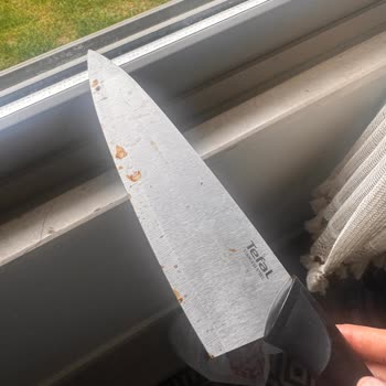 Yeni Alınan Bıçağın Hızla Paslanmasından Dolayı Hayal Kırıklığı