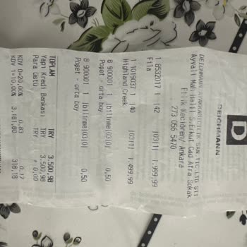 Aldığım Spor Ayakkabı Kısa Sürede Yırtıldı, Mağaza Çözüm Sunmuyor