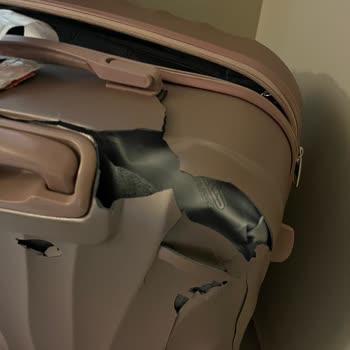 THY zerstörte meinen Koffer auf Umreise und lehnt Verantwortung ab