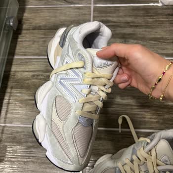 I Washed My New Balance 9060 and Its Color Turned Green