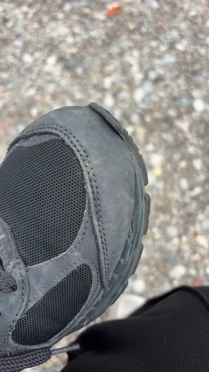 My New Balance 2002 Shoes Came Apart Quickly video cover