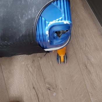 Ich kämpfe seit 30 Tagen mit Emirates wegen beschädigtem Gepäck