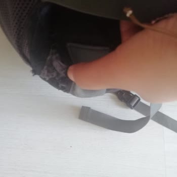 Ich kämpfe mit Emirates wegen kaputtem Hiking-Rucksack und gestohlenen Sachen