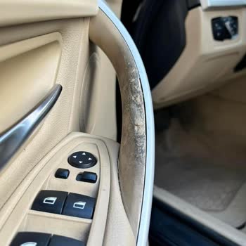 BMW 316i F30 Ön Cam Fitili Ve Kapı Kolları Kronik Sorununa Çözüm Bekliyorum