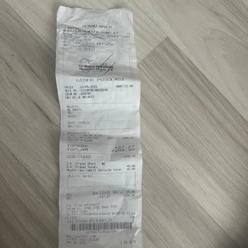 LCW Aksaray Nora City AVM'de Kasa Personelinden Saygısız Davranış Ve Müşteri Memnuniyetsizliği