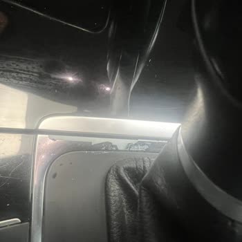 Volkswagen Golf İç Aksamda Sürekli Sorun Ve Güvenlik Tehlikesi