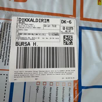 Yeni Alınan Tenis Ayakkabısı İlk Kullanımda Hasar Gördü