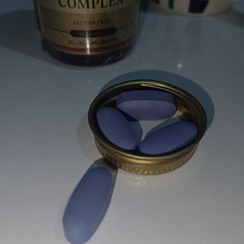 Solgar Hyaluronic Acid Tablet Is Too Large and Made Me Vomit Repeatedly