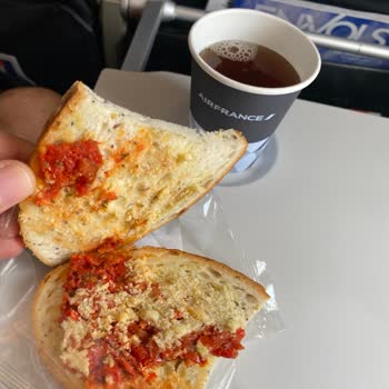 Ich bekam bei Air France auf einem 3,5h-Flug keine richtige Mahlzeit