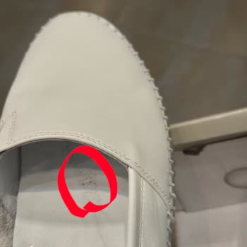 5 Günde Yırtılan Ayakkabıya Hotiç'ten Olumsuz İnceleme Ve Mağduriyet