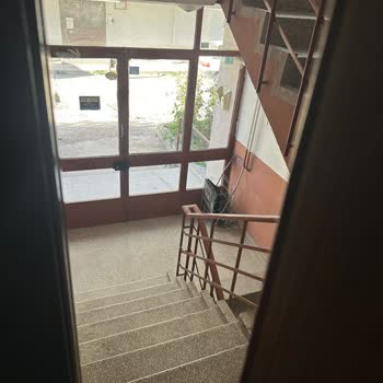 Buzdolabı Teslimatı Kapıda Bırakıldı, Mağdur Olduk