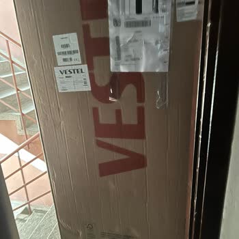 Buzdolabı Teslimatı Kapıda Bırakıldı, Mağdur Olduk