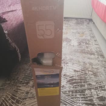 Ezilmiş Ve Delikli TV Kutusu, İade Reddedildi!