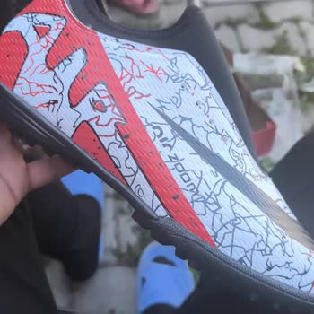 Siparişimdeki Ürün Farklı Geldi, Mağduriyetimin Giderilmesini İstiyorum