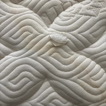 Aldığım Yatakta Kısa Sürede Sorunlar Ve Yetersiz Destek