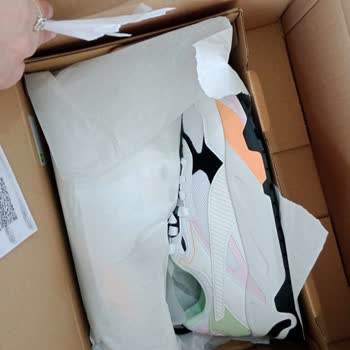 Puma Mağazasından İki Kez Yanlış Ayakkabı Gönderildi, Mağduriyetim Giderilmedi