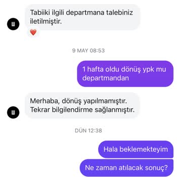 Renk Atan Tişört İçin İlgisiz Ve Geçiştiren Müşteri Hizmetleri