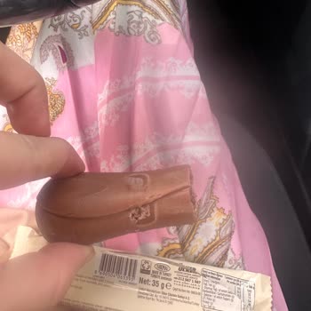 Son Kullanma Tarihi Geçmiş Çikolata Satışı Ve Sağlık Riski