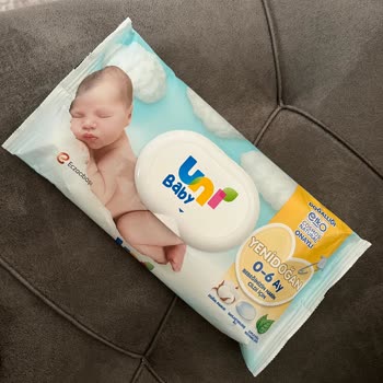 Uni Baby Islak Mendil Bebeğimin Yüzünde Ciddi Alerjiye Yol Açtı