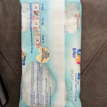 Uni Baby Islak Mendil Bebeğimin Yüzünde Ciddi Alerjiye Yol Açtı