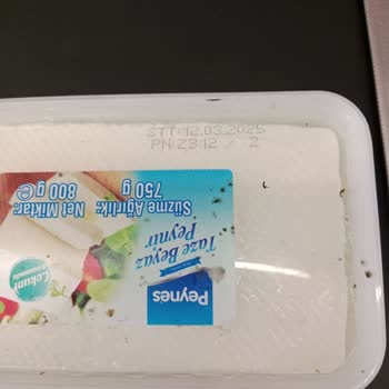 Son Kullanma Tarihi Geçmiş Ürünlerin Satışta Olması Ve Sorumsuz Personel