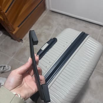 BİM'den Alınan Bavulun İlk Kullanımda Kulpunun Kopması Ve İade Talebinin Reddedilmesi