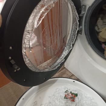 Bosch Çamaşır Makinesi Kapak Camı Patladı, Güvenlik Endişesi Yaşadım