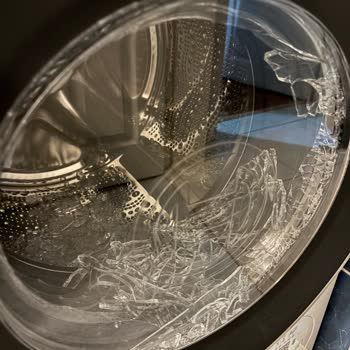 Bosch Çamaşır Makinesi Kapağı Kendi Kendine Patladı Garanti Dışı Kaldı