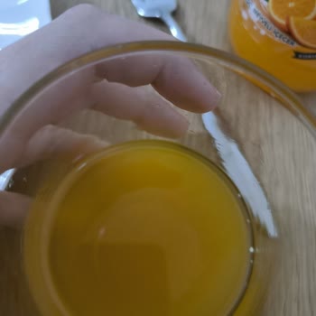 Uludağ Meyvelim Portakallı Meyve Suyunda Beyaz Parçacıklar Şüphesi