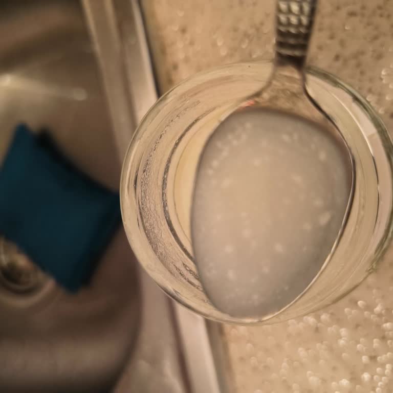 Bebelac Gold 3 Numara Devam Sütü Suda Erimiyor, Tortu Kalıyor