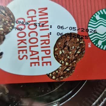 Starbucks Şubesinde Son Kullanma Tarihi Karmaşası: Bozuk Ürün Satışı