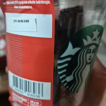 Starbucks Şubesinde Son Kullanma Tarihi Karmaşası: Bozuk Ürün Satışı