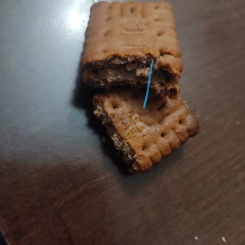 Ülker İkram Bisküviden Mavi Cisim Çıkması Ve Boğulma Tehlikesi